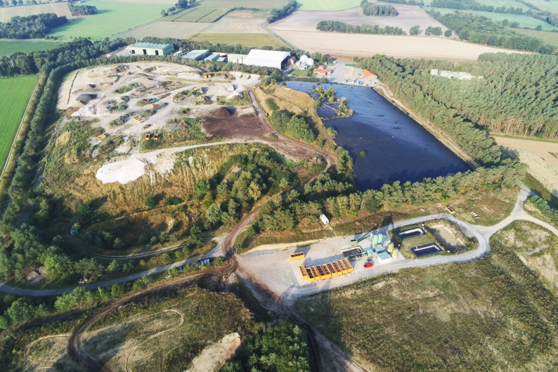 Luftbild der Deponie und Kompostiergungs- und Vergägungsanlage in Borg